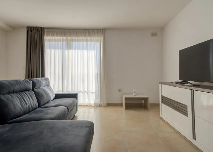 Point G&V Apartment Sea Front Bugibba