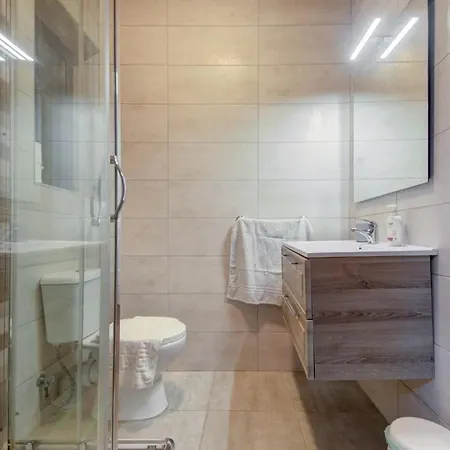 Point G&V Apartment Sea Front Bugibba St. Paul's Bay Exterior photo
