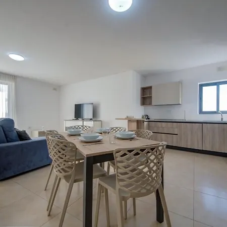Point G&V Apartment Sea Front Bugibba St. Paul's Bay Exterior photo