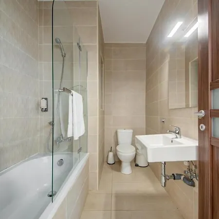 Point G&V Apartment Sea Front Bugibba St. Paul's Bay Exterior photo