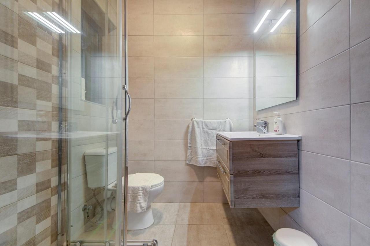 Apartment Point G&v Sea Front Bugibba